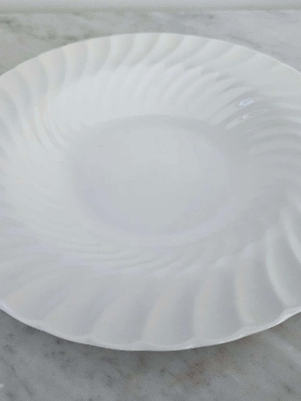 Johnson Bros England White Swirl Rim Soup Bowls Set of 6 Vintage - Picture 4 of 5